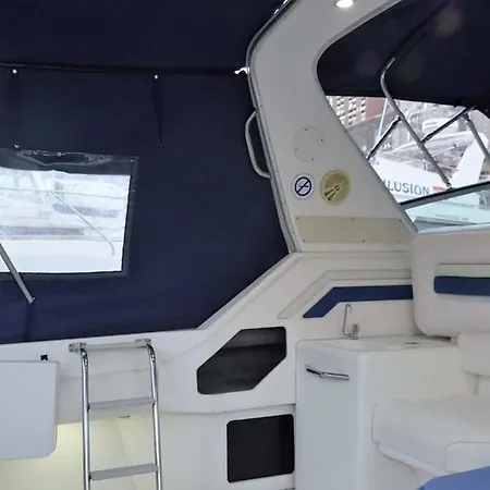 بوتيل Barco Con Encanto Radazul